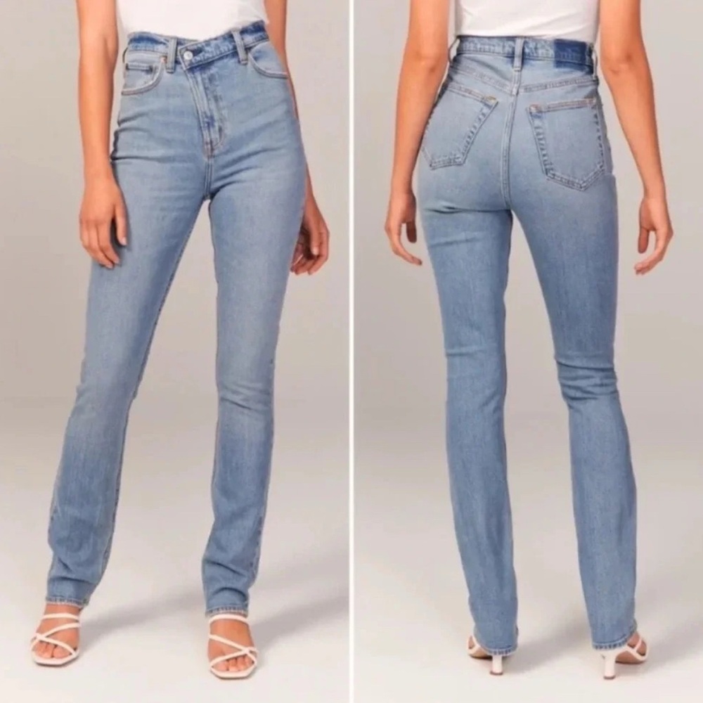 Abercrombie & Fitch 90s Slim Straight Ultra High Rise
Curve Love